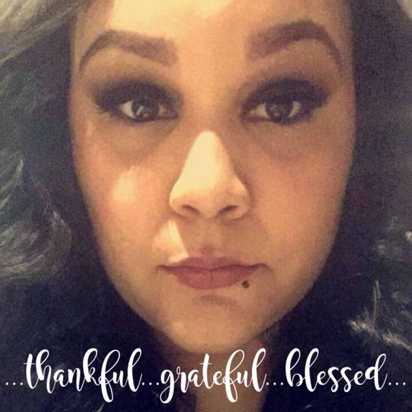 Meet your Posher, Ellie - Picture 1 of 1